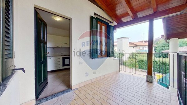 appartamento in vendita ad Oggiona con Santo Stefano