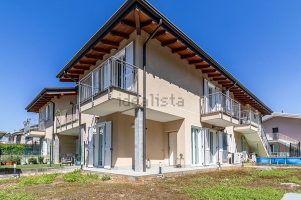 casa indipendente in vendita ad Oggiona con Santo Stefano
