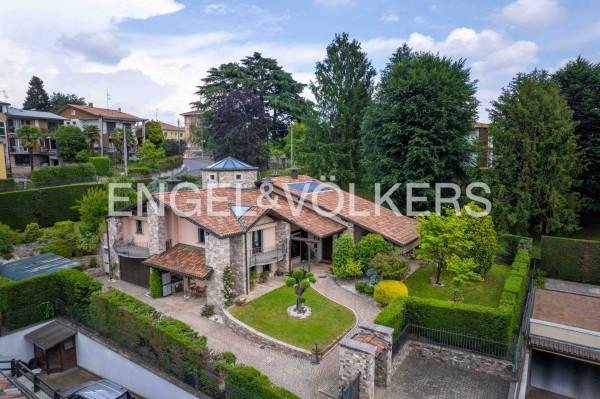 casa indipendente in vendita ad Oggiona con Santo Stefano