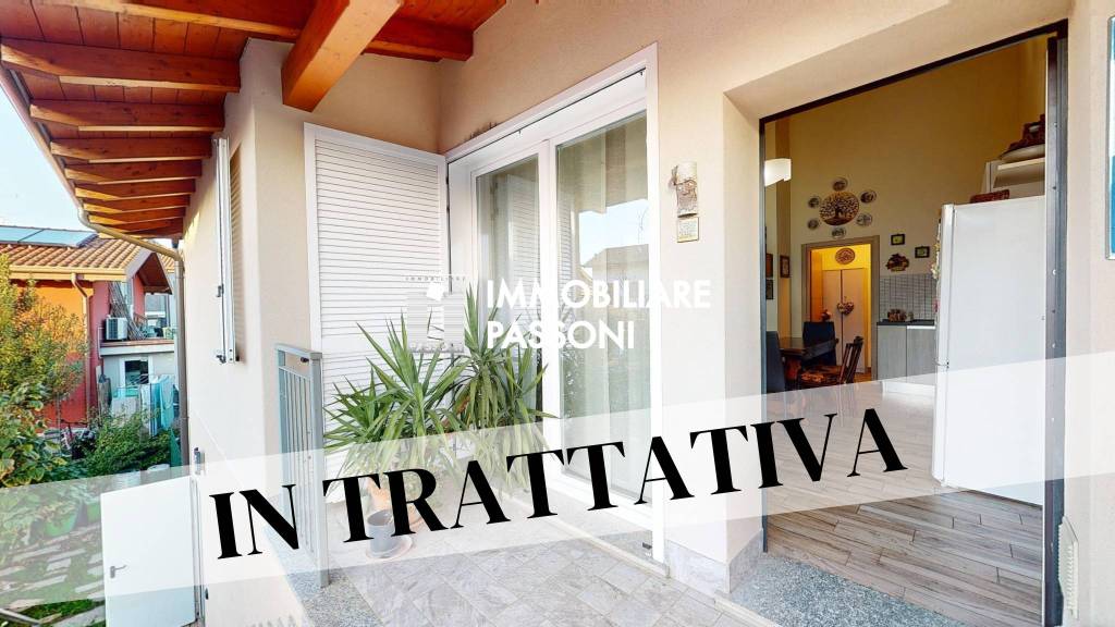 appartamento in vendita ad Oggiona con Santo Stefano in zona Santo Stefano
