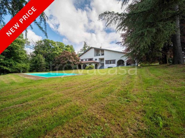 casa indipendente in vendita ad Oggiona con Santo Stefano in zona Santo Stefano