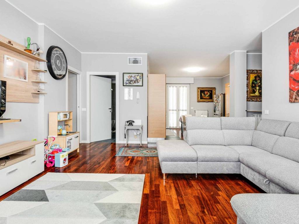 appartamento in vendita ad Oggiona con Santo Stefano in zona Santo Stefano