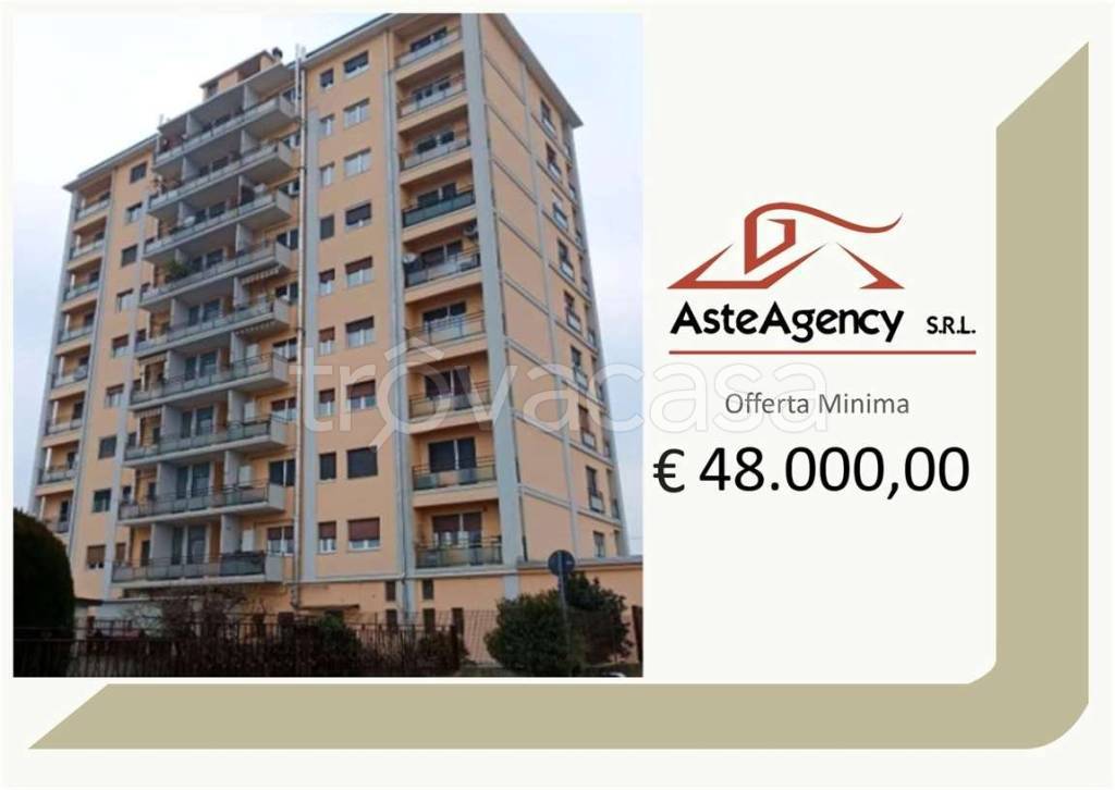 appartamento in vendita ad Oggiona con Santo Stefano