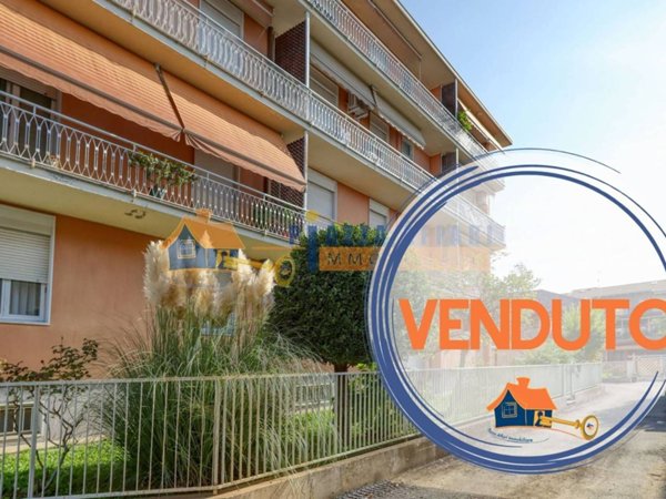appartamento in vendita ad Oggiona con Santo Stefano