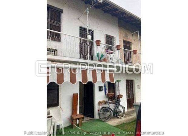 appartamento in vendita ad Oggiona con Santo Stefano