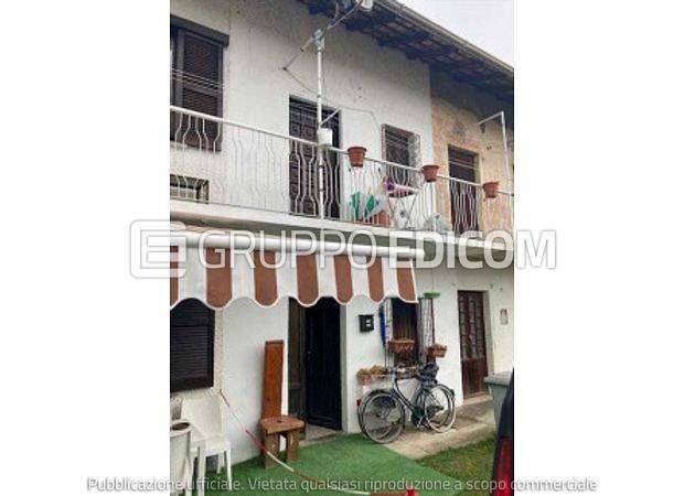 appartamento in vendita ad Oggiona con Santo Stefano