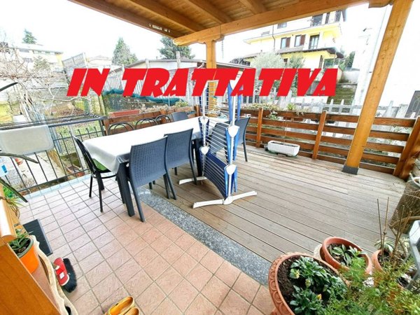 appartamento in vendita ad Oggiona con Santo Stefano