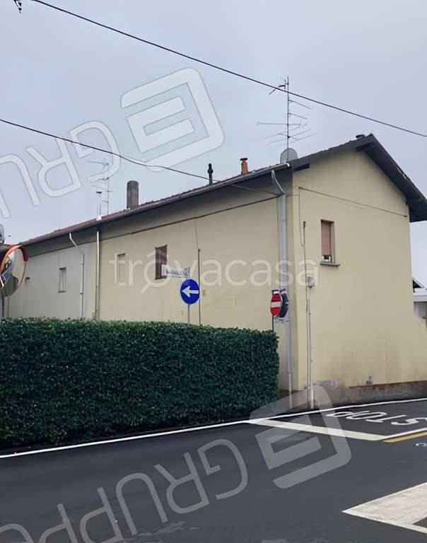 appartamento in vendita ad Oggiona con Santo Stefano