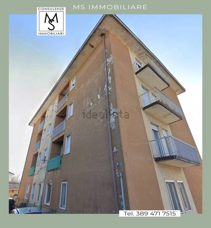 appartamento in vendita ad Oggiona con Santo Stefano in zona Santo Stefano