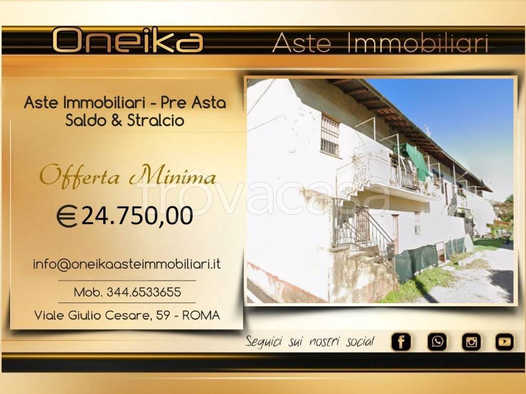 casa indipendente in vendita ad Oggiona con Santo Stefano in zona Santo Stefano