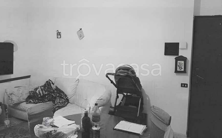 appartamento in vendita ad Oggiona con Santo Stefano in zona Santo Stefano