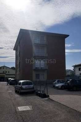 appartamento in vendita ad Oggiona con Santo Stefano in zona Santo Stefano