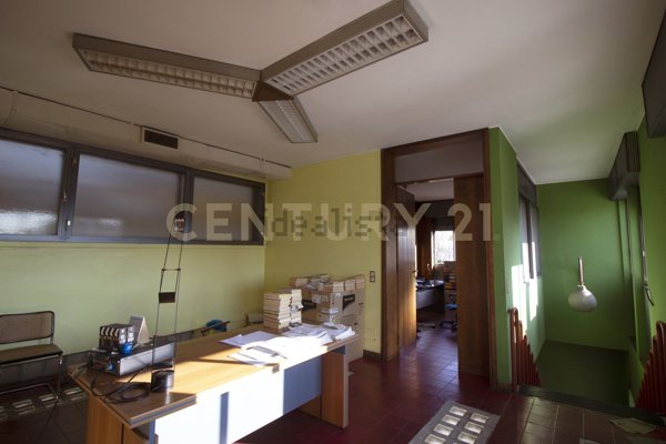 capannone in vendita ad Olgiate Olona