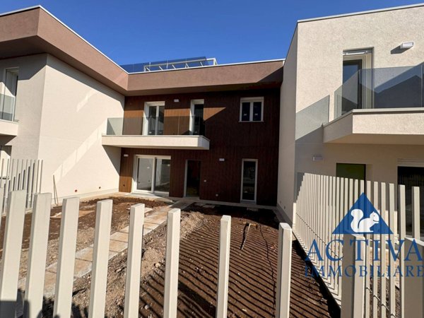 casa indipendente in vendita ad Olgiate Olona