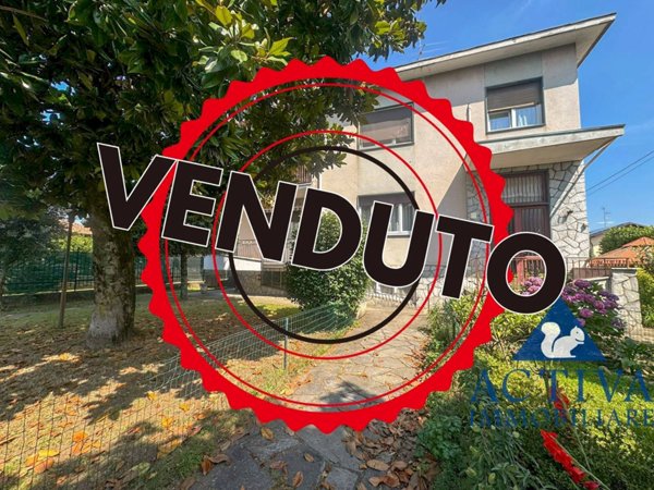 casa indipendente in vendita ad Olgiate Olona
