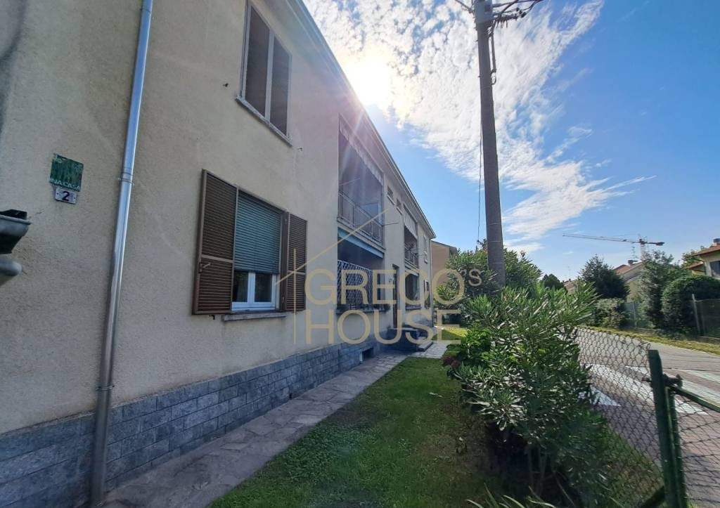 appartamento in vendita ad Olgiate Olona