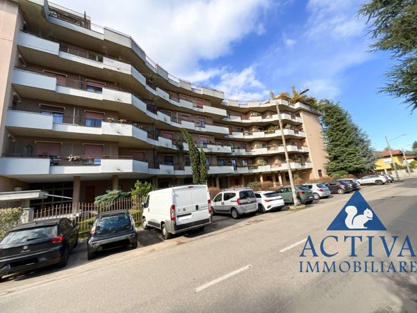 appartamento in vendita ad Olgiate Olona in zona Buon Gesù