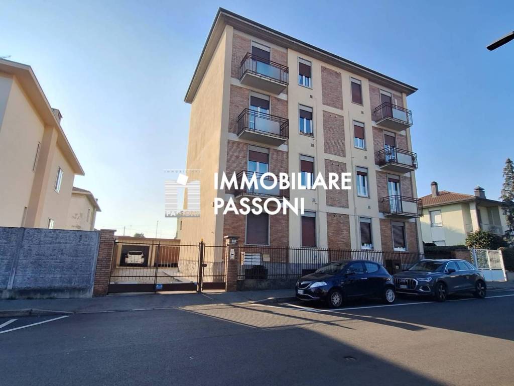 appartamento in vendita ad Olgiate Olona