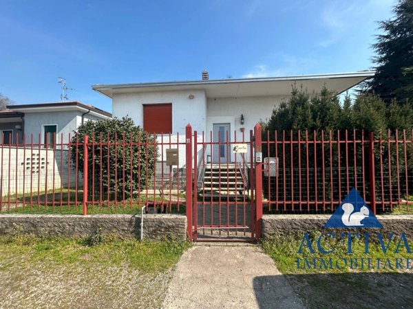 casa indipendente in vendita ad Olgiate Olona