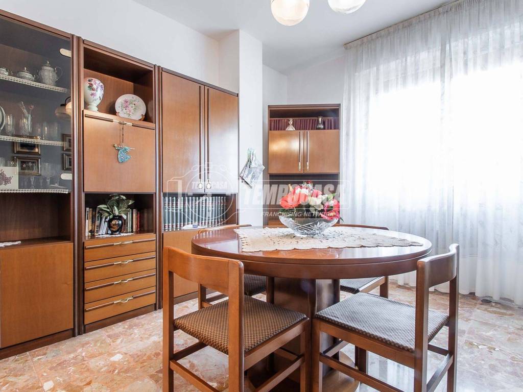 appartamento in vendita ad Olgiate Olona