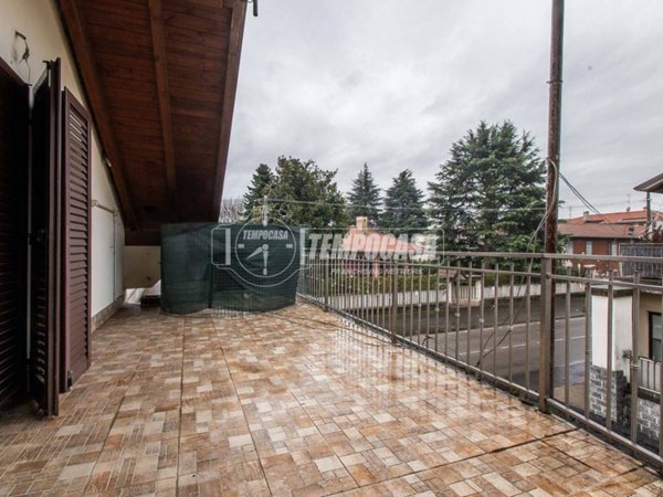 casa indipendente in vendita ad Olgiate Olona