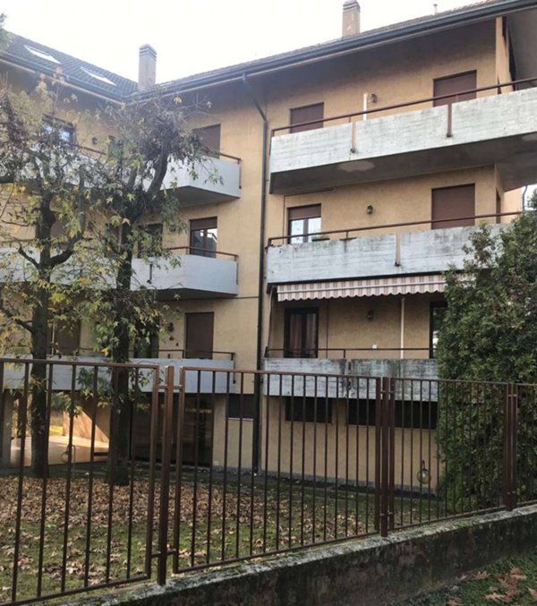 appartamento in vendita ad Olgiate Olona