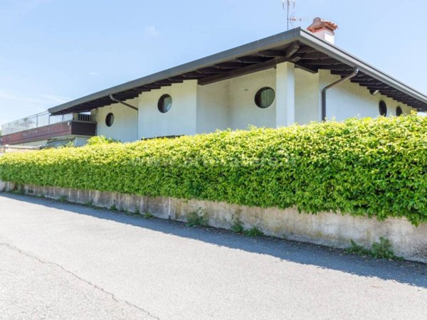 casa indipendente in vendita ad Olgiate Olona