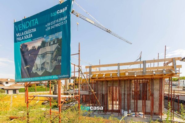 casa indipendente in vendita ad Olgiate Olona