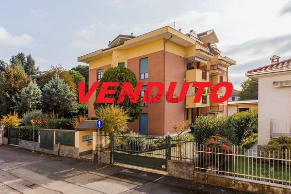appartamento in vendita ad Olgiate Olona