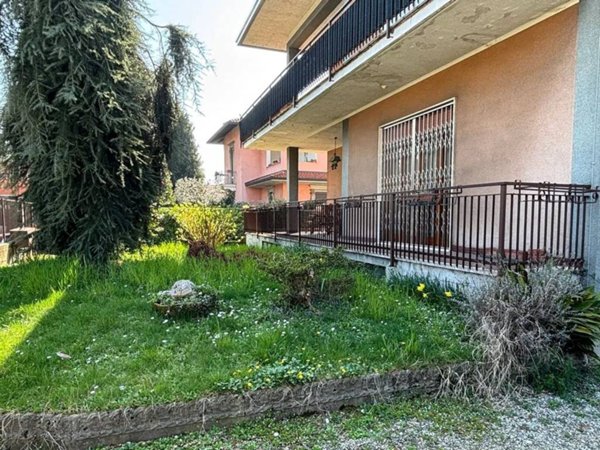 appartamento in vendita ad Olgiate Olona