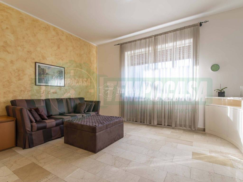 appartamento in vendita ad Olgiate Olona