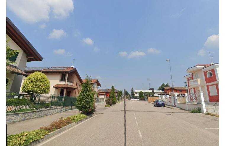 casa indipendente in vendita ad Olgiate Olona