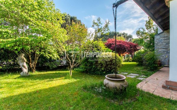 casa indipendente in vendita ad Olgiate Olona