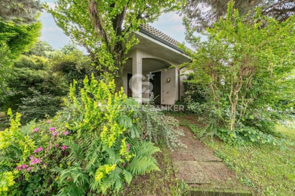 casa indipendente in vendita ad Olgiate Olona