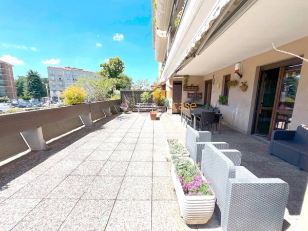 appartamento in vendita ad Olgiate Olona in zona Buon Gesù