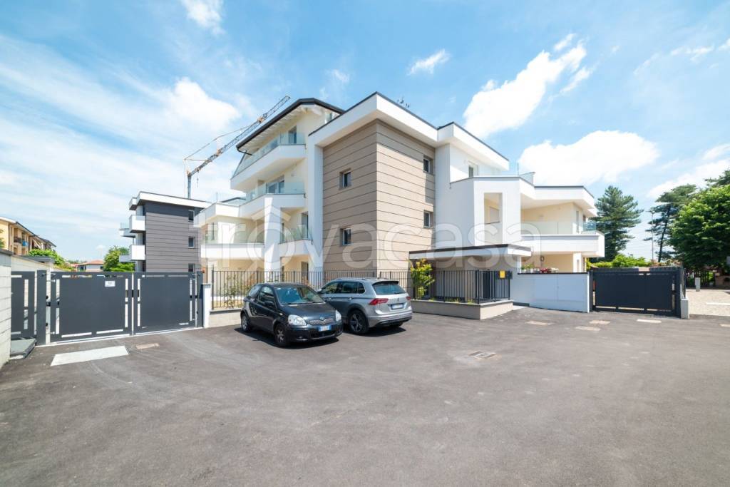 appartamento in vendita ad Olgiate Olona