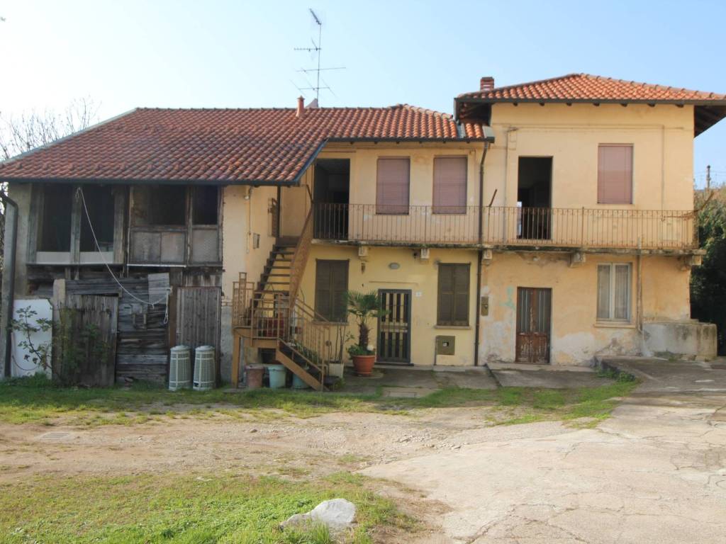 appartamento in vendita ad Olgiate Olona