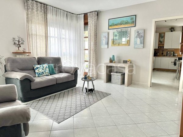 appartamento in vendita ad Olgiate Olona