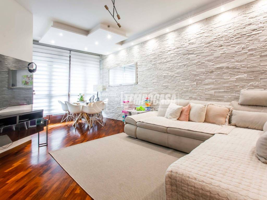 appartamento in vendita ad Olgiate Olona