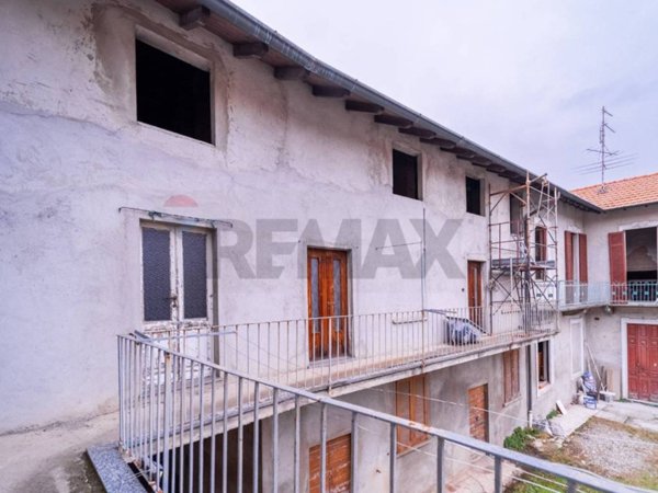 casa indipendente in vendita ad Olgiate Olona