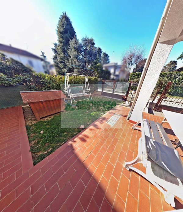 casa indipendente in vendita ad Olgiate Olona