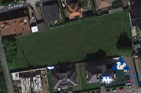 terreno edificabile in vendita ad Olgiate Olona