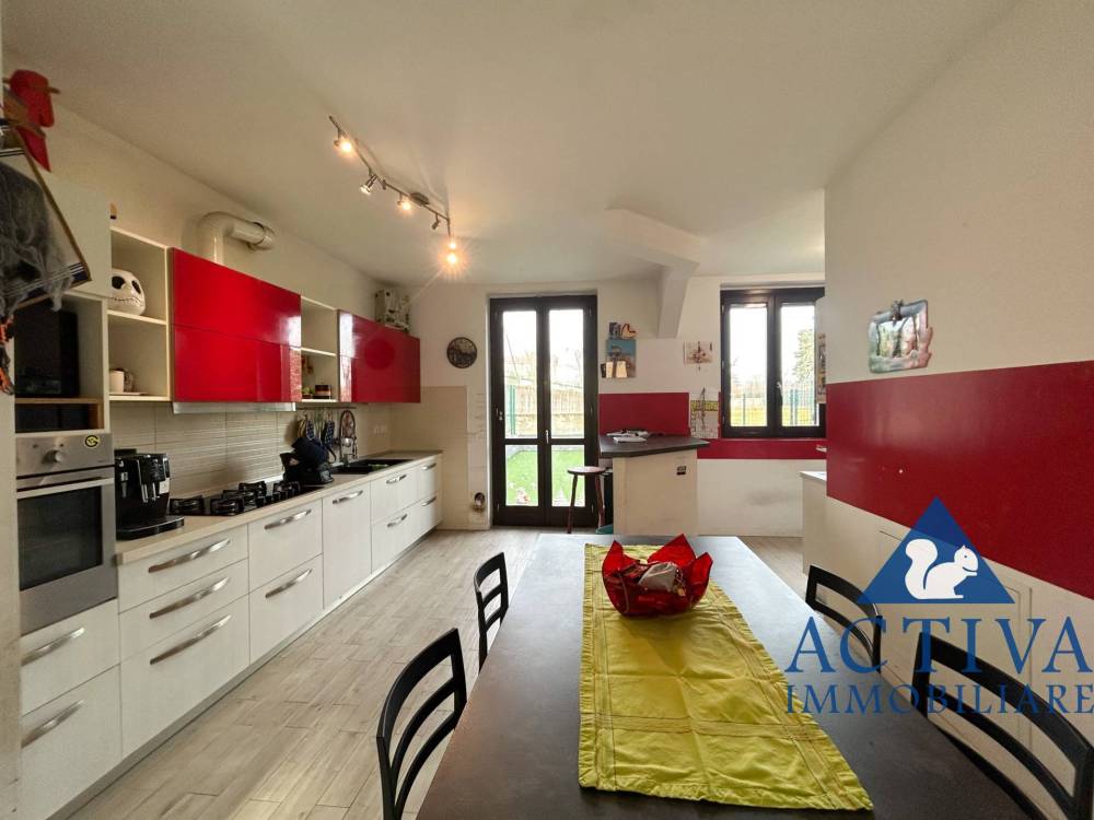 casa indipendente in vendita ad Olgiate Olona