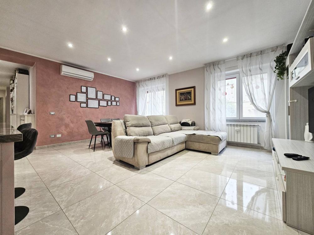 appartamento in vendita ad Olgiate Olona