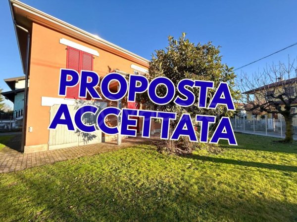 casa indipendente in vendita ad Olgiate Olona