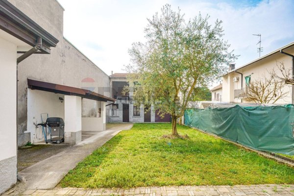 appartamento in vendita ad Olgiate Olona