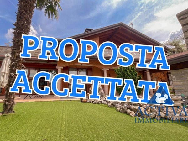 casa indipendente in vendita ad Olgiate Olona