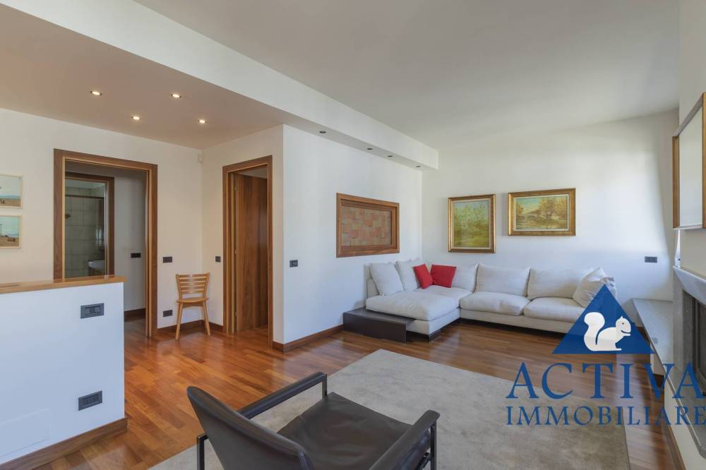 casa indipendente in vendita ad Olgiate Olona