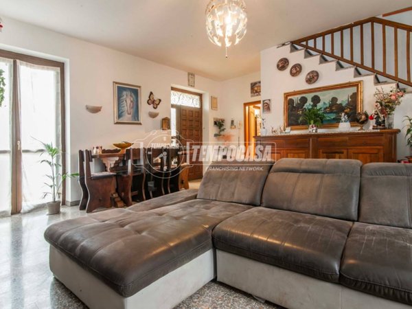 casa indipendente in vendita ad Olgiate Olona