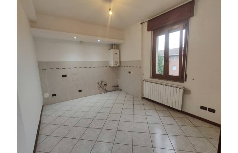 appartamento in vendita ad Olgiate Olona in zona Buon Gesù